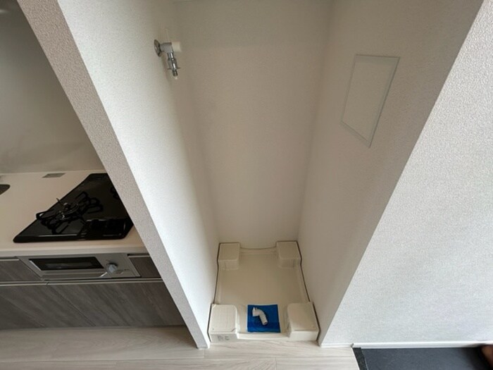 物件内観写真20　(洗濯機置場)