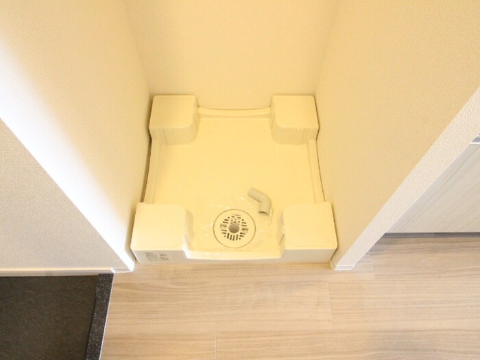 物件内観写真20　(洗濯機置場)