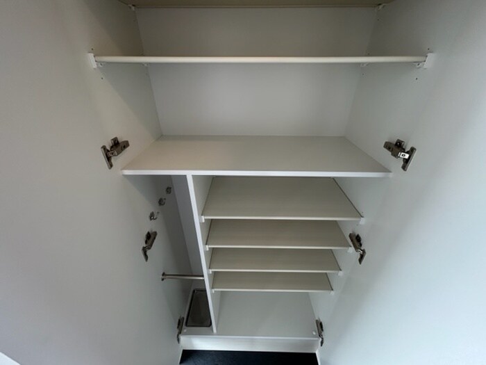 物件内観写真21　(靴箱)