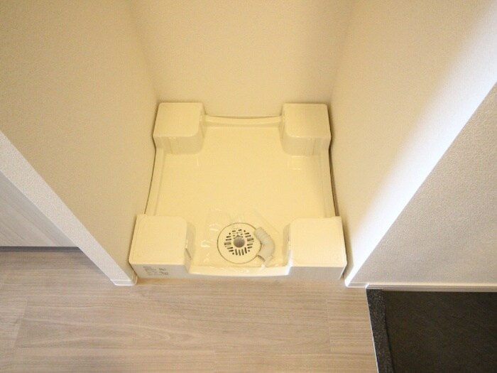 物件内観写真21　(洗濯機置場)