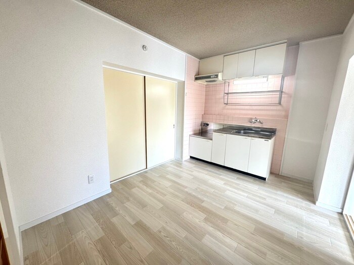 物件内観写真7　(居室)