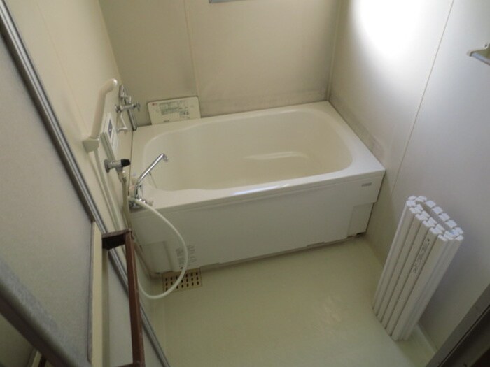 物件内観写真13　(バス／シャワールーム等)