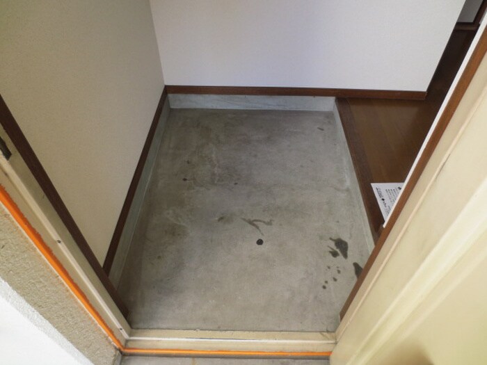 物件内観写真22　(玄関)