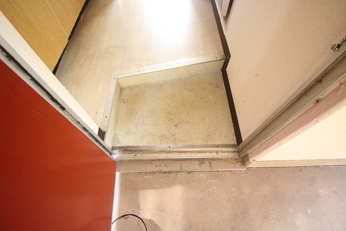 物件内観写真11　(玄関)