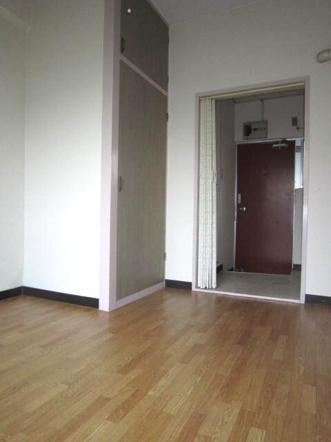 物件内観写真11　(居室)