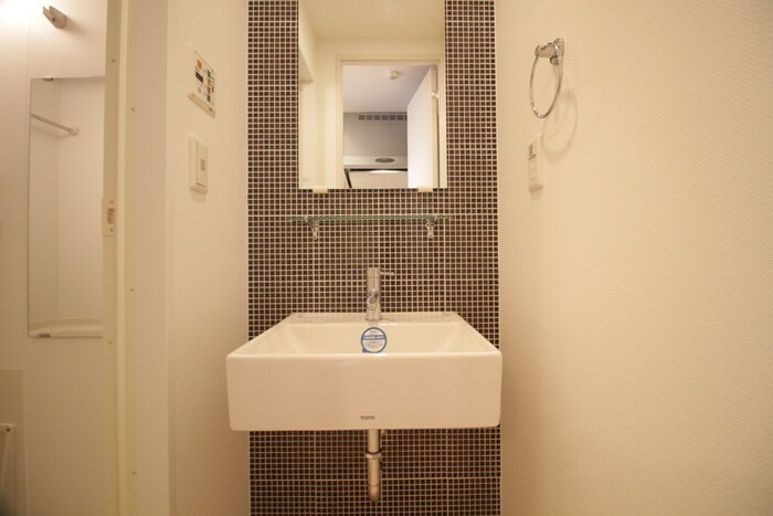 物件内観写真12　(洗面)