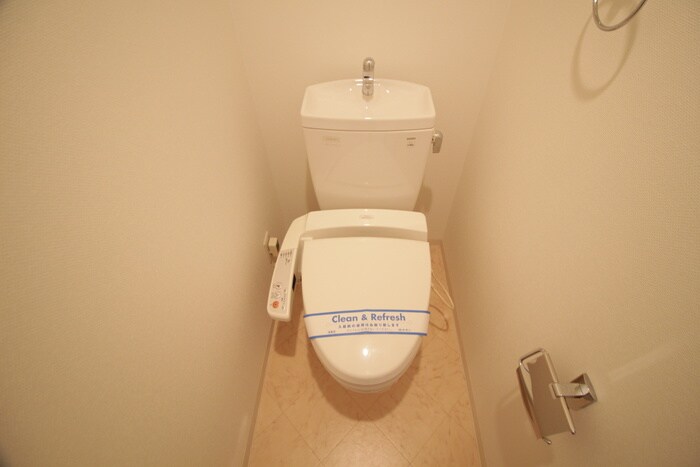 物件内観写真14　(トイレ)