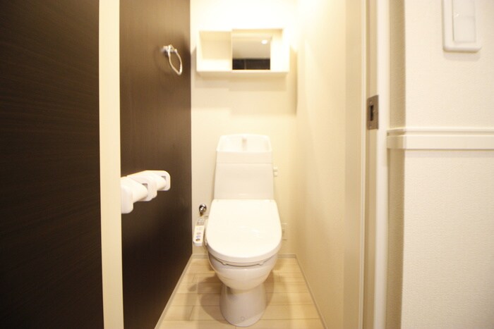 物件内観写真16　(トイレ)