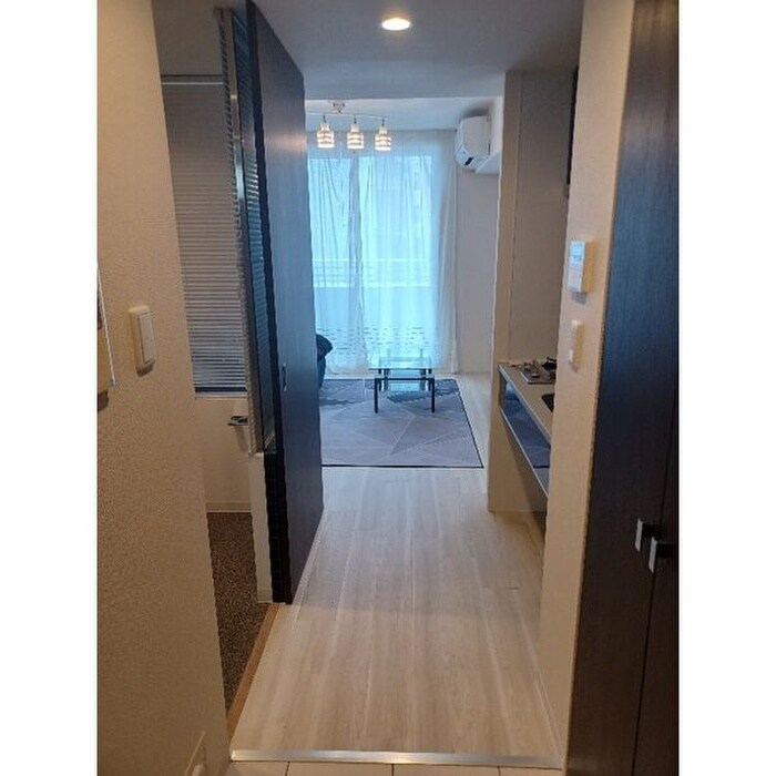 物件内観写真14　(廊下)