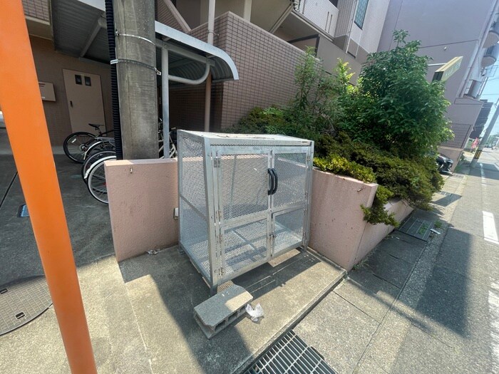 物件外観写真3　(建物設備)