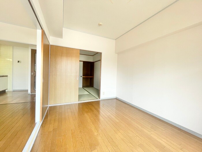 物件内観写真18　(居室)