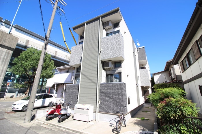 物件外観写真1　(外観写真)