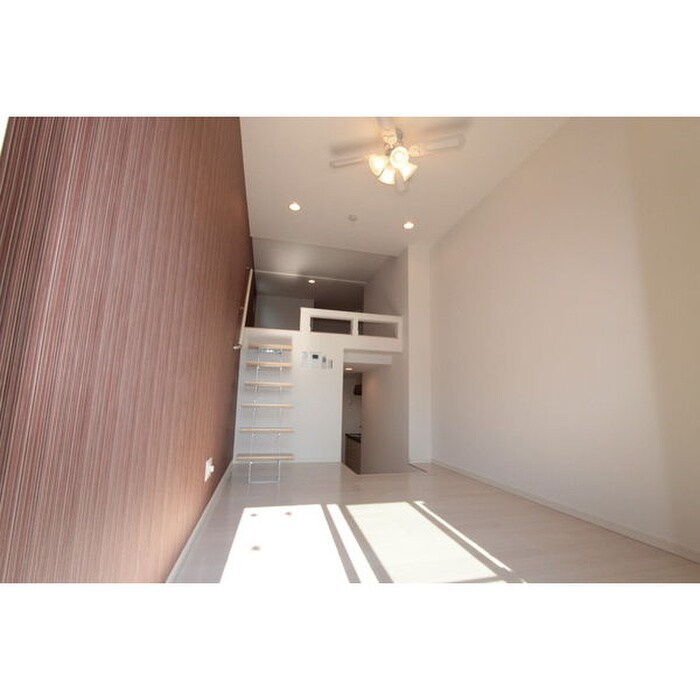 物件内観写真4　(居室)