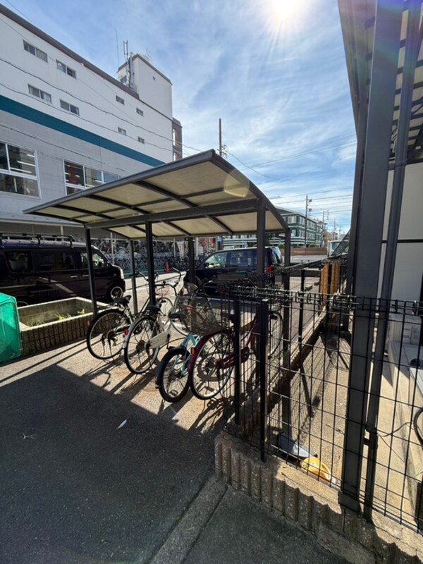駐輪場