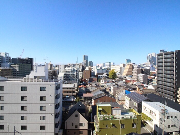 物件内観写真22　(室内からの展望)