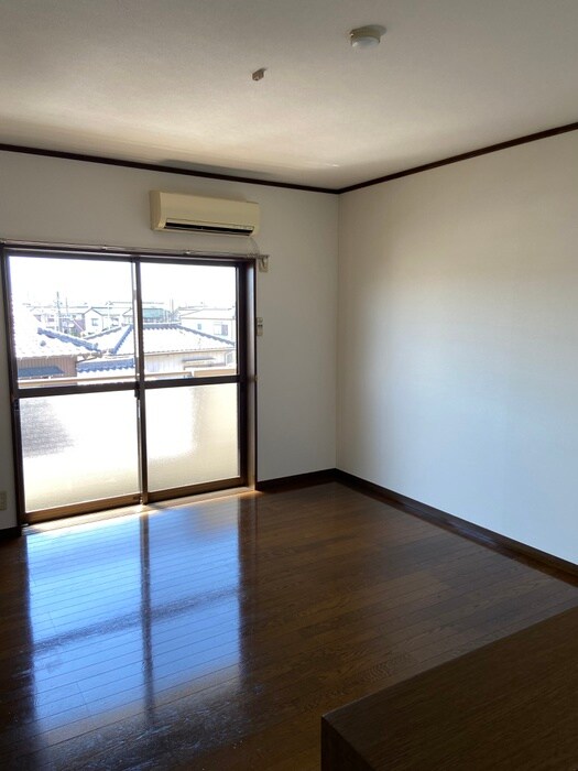 物件内観写真5　(居室)