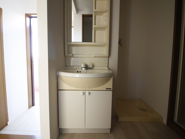 物件内観写真11　(洗面)