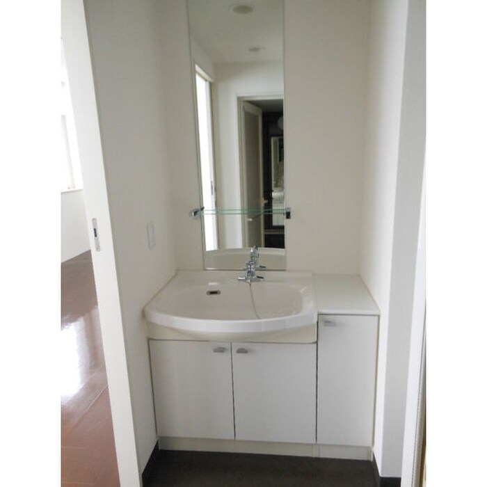 物件内観写真10　(洗面)