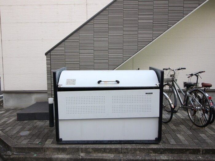 物件外観写真2　(その他)