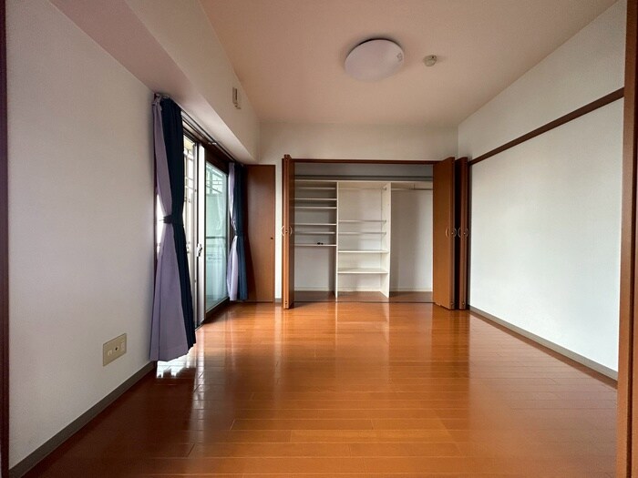 物件内観写真15　(居室)