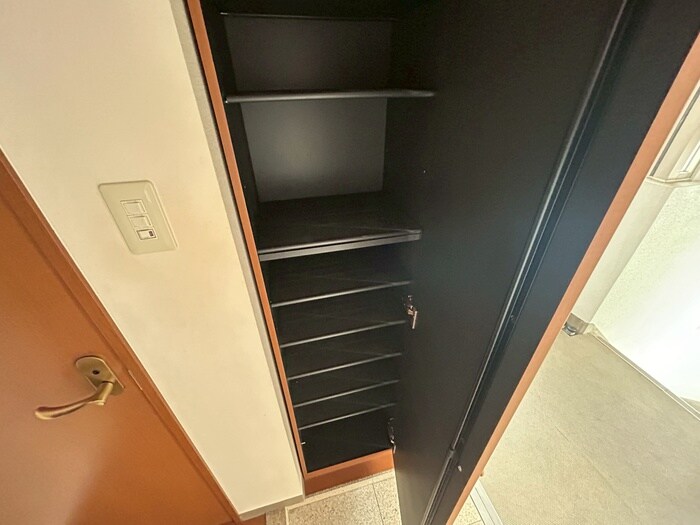 物件内観写真21　(靴箱)