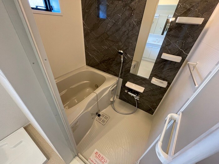 物件内観写真5　(バス／シャワールーム等)