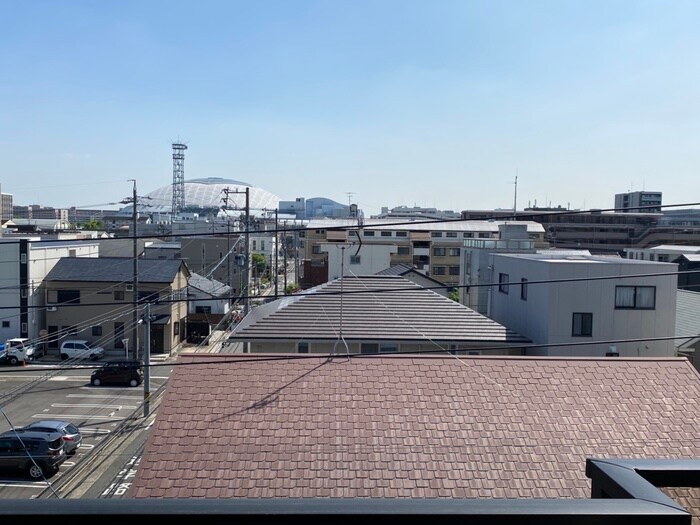 物件内観写真19　(室内からの展望)