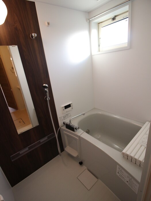 物件内観写真13　(バス／シャワールーム等)