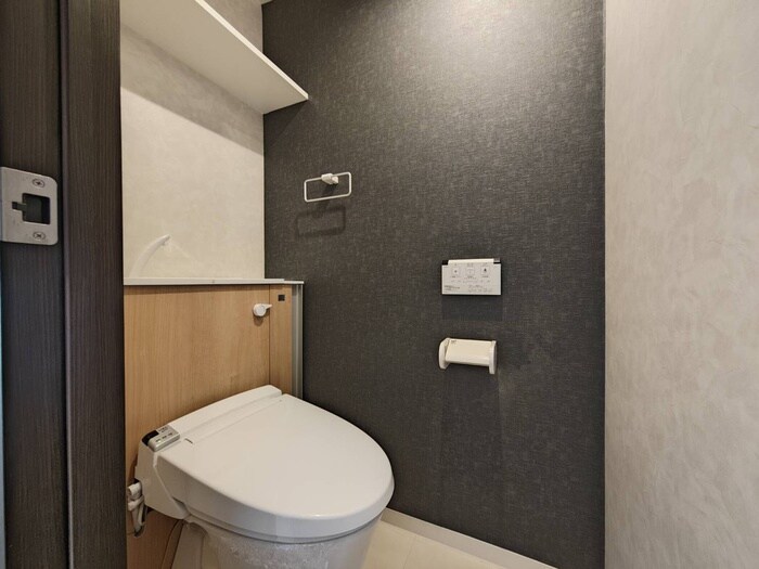 物件内観写真13　(トイレ)