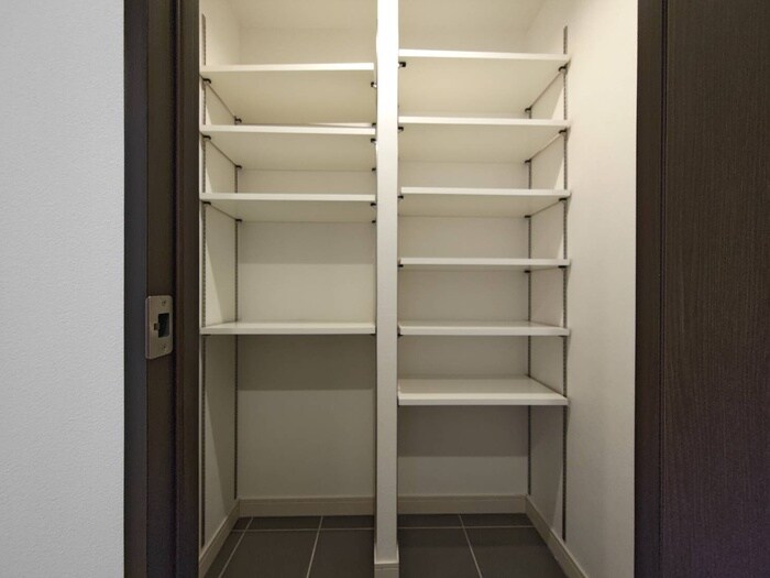 物件内観写真17　(靴箱)