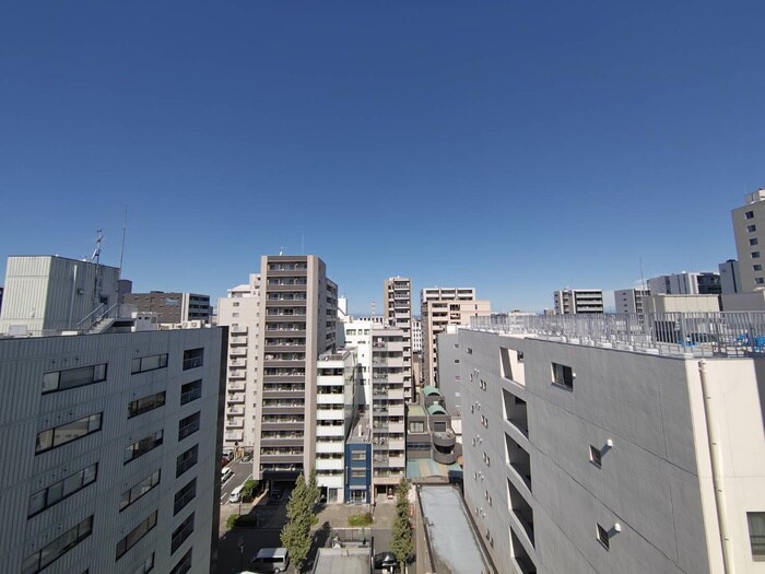 物件内観写真22　(室内からの展望)