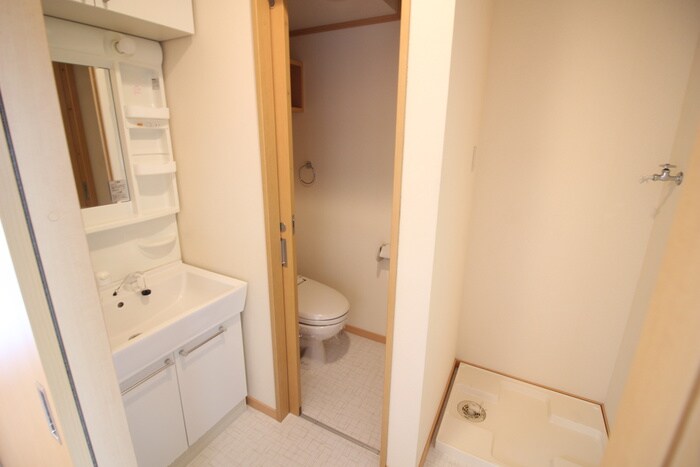 物件内観写真7　(洗面)