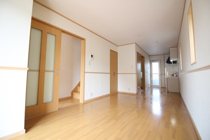 物件内観写真9　(内観写真)