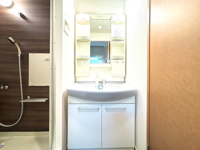 物件内観写真12　(洗面)