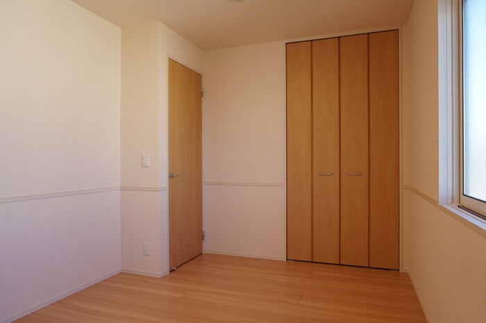 物件内観写真6　(居室)