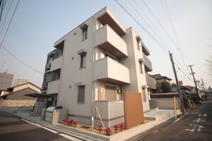 ブリリアン庄内外観写真