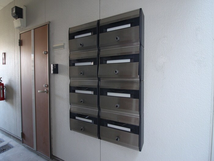 物件外観写真4　(建物設備)