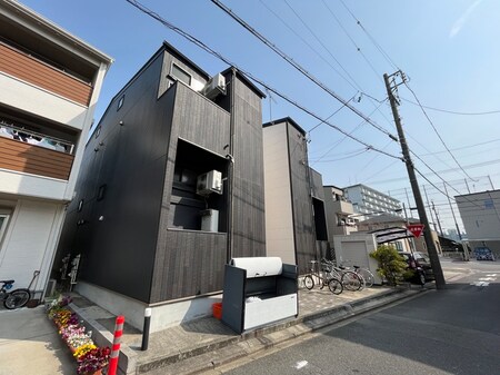 Ｓｕｎｌｉｔ　ｇａｒｄｅｎ外観写真