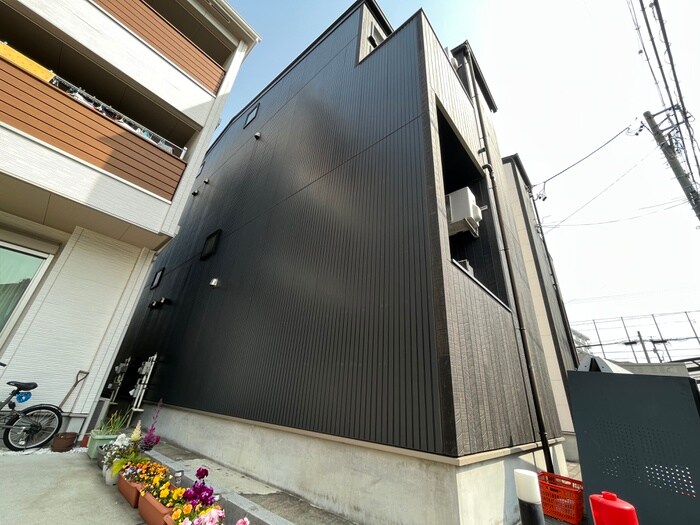 物件外観写真3　(外観写真)