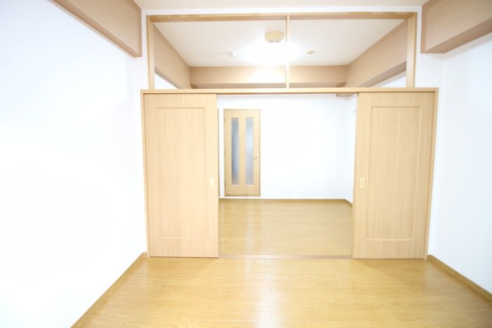 物件内観写真7　(居室)