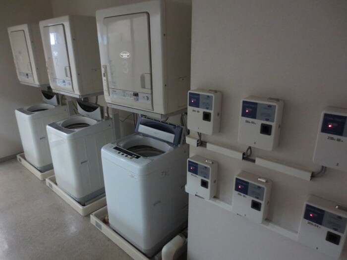 物件外観写真5　(建物設備)