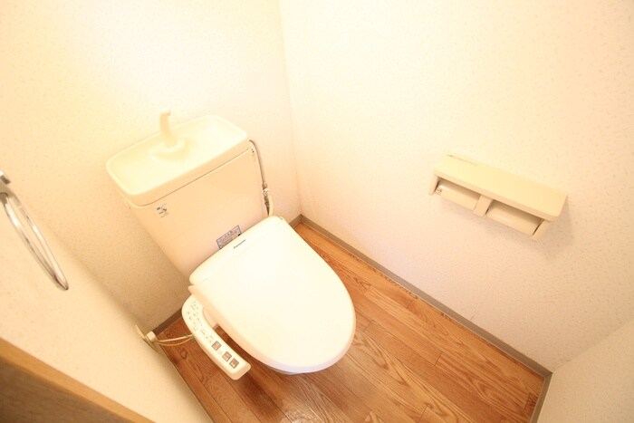 物件内観写真12　(トイレ)