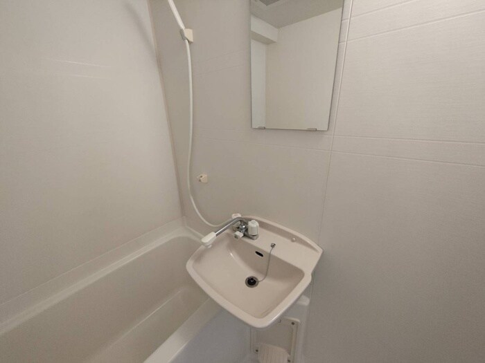 物件内観写真14　(洗面)