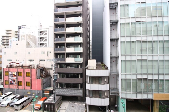 物件内観写真15　(室内からの展望)