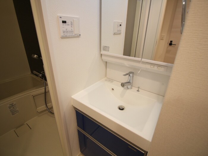 物件内観写真8　(洗面)