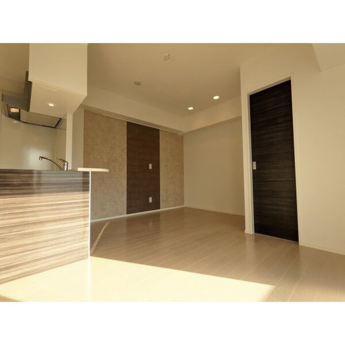 物件内観写真11　(居室)