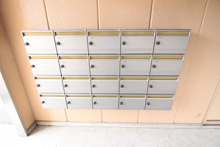 物件外観写真6　(建物設備)