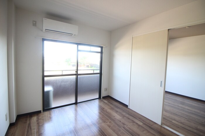 物件内観写真10　(内観写真)