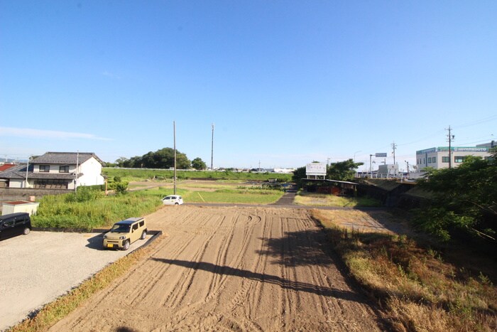 物件内観写真19　(室内からの展望)