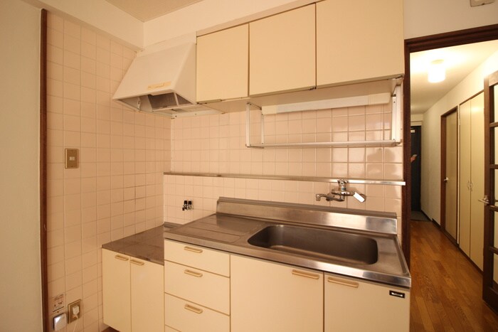 物件内観写真9　(玄関)